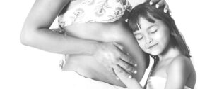 夜泣きの赤ちゃんに日光浴は必要な時間はどれくらい？