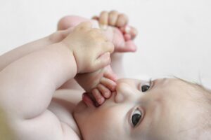 スワドルサイズは赤ちゃんにとってどのように重要ですか？